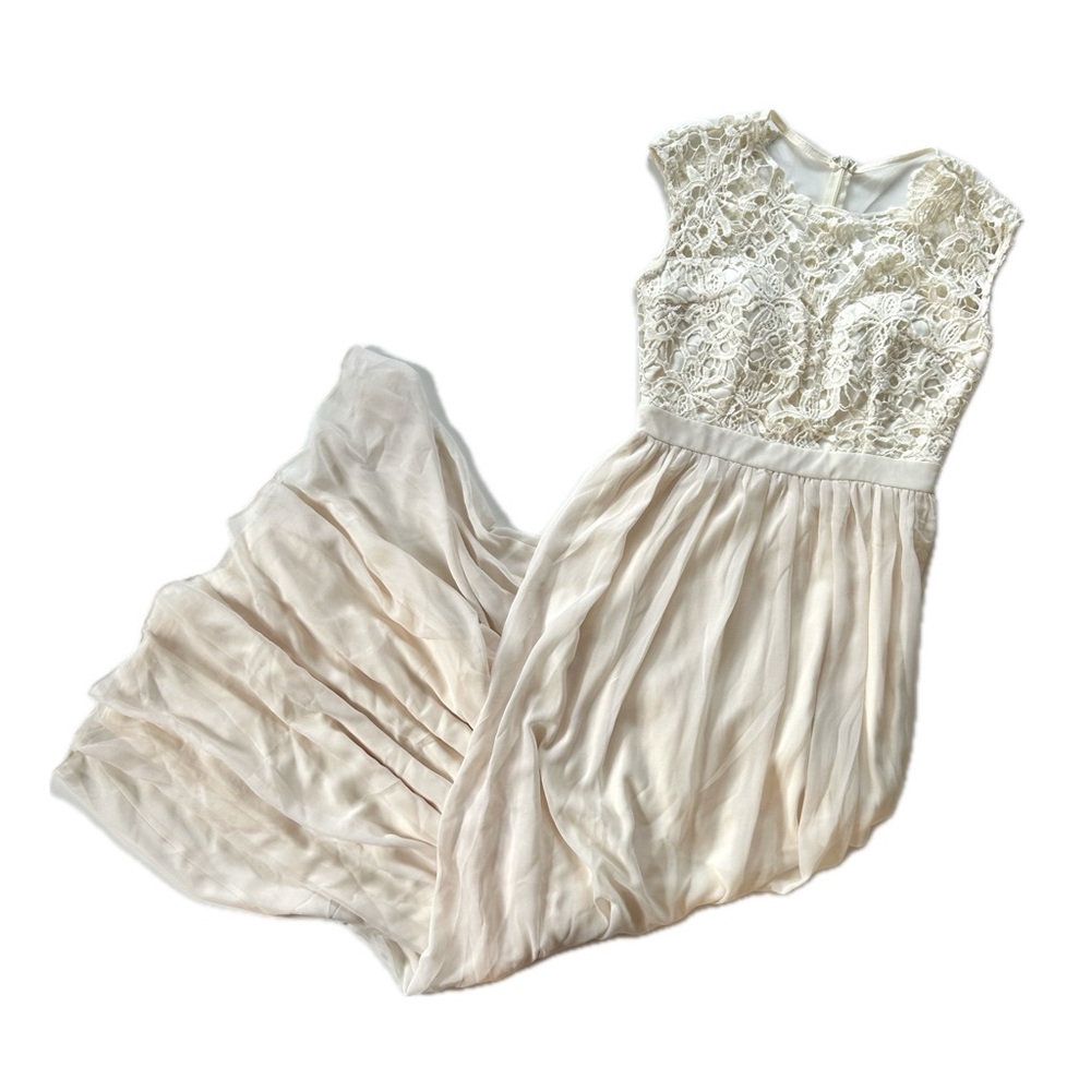 Maniju Ivory Cream Crochet Lace Bodice Full Length Flowy Gown